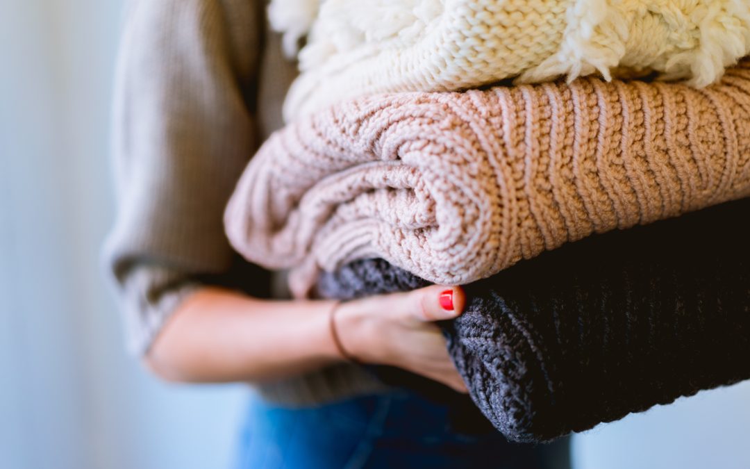 How to Make Your Travel Nurse Housing Cozy This Winter